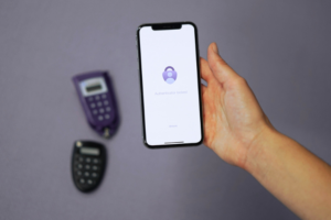Nieuw in ASP: Log in met de authenticator-app! - Sanday